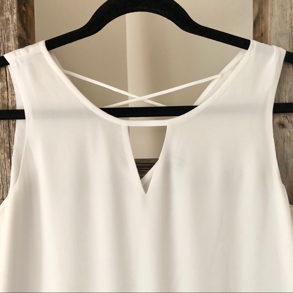 🧡Embroidered White Tank Top - Picture 4 of 6